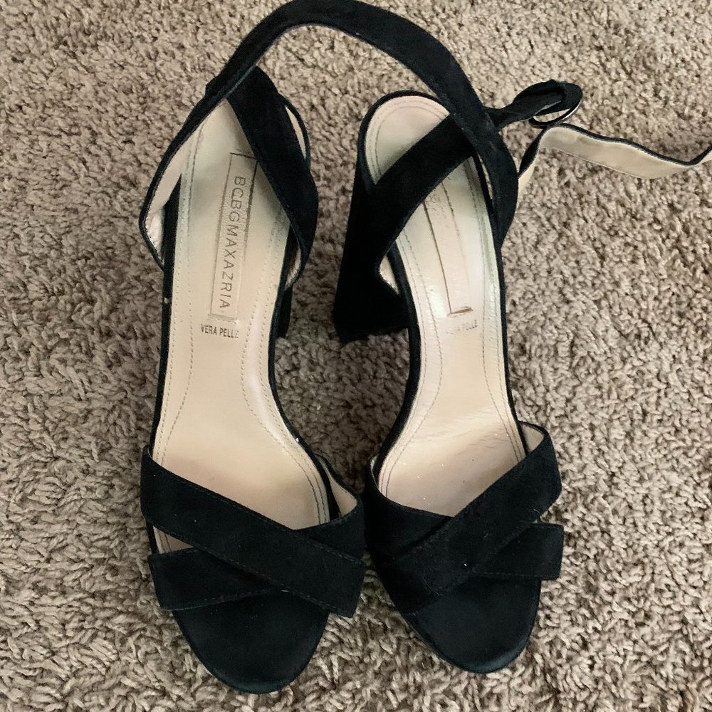 Heels - Picture 2 of 2